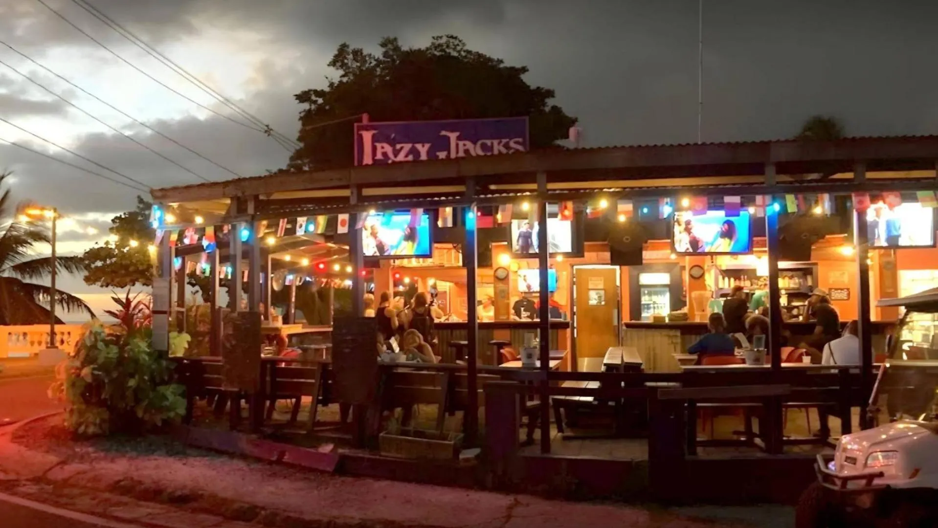 ויסקז Waterside Inn אכסניה