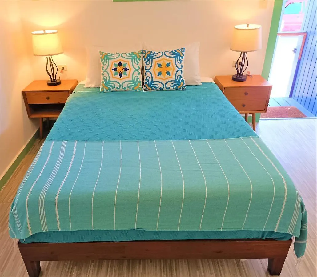 Waterside Inn Vieques Hostel