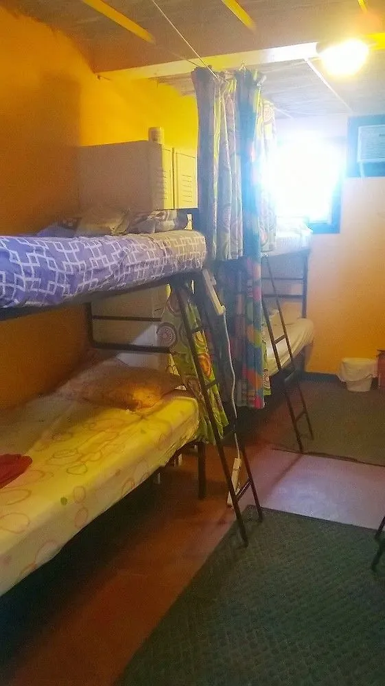 Hostel Waterside Inn Vieques